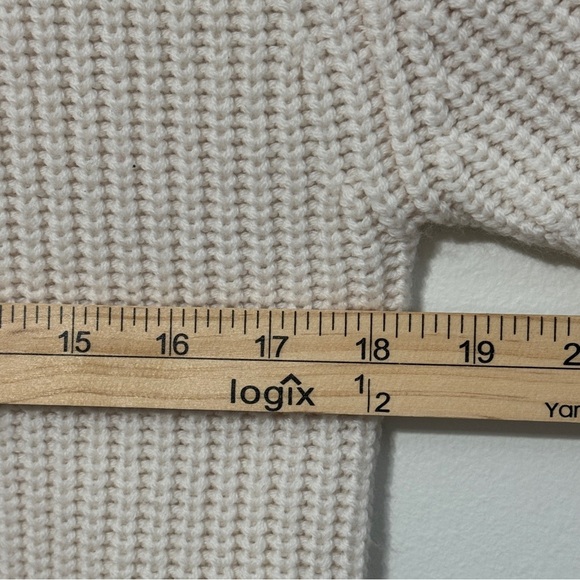 Aritzia Wilfred 100% Merino Wool Sweater Montpellier Turtleneck white size XS - Picture 8 of 9